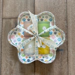 “New with box” Sand n Paws Candle gift set